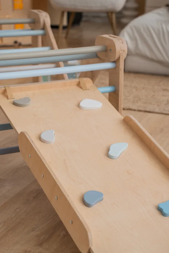 Colored Climber, transformierbares Dreieck mit Rampe