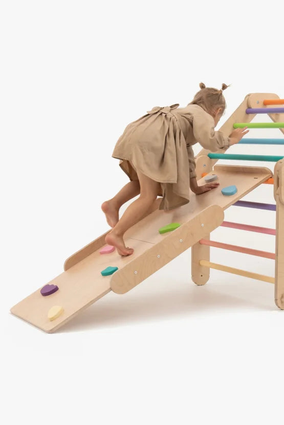 Colored Climber, transformierbares Dreieck mit Rampe