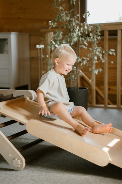 Brown Climber, transformierbares Dreieck mit Rampe